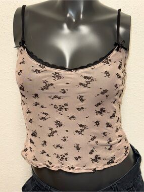 Delicate Pink Floral Lace-Trim Camisole